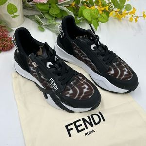 Women’s Fendi flow sneakers size 39 made in Italy